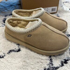 Cozy & Trendy UGG Tasman Slippers - Ultimate Comfort